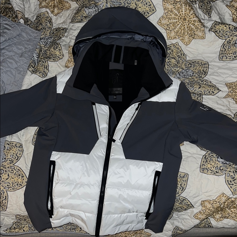 Men's Two-Tone Hooded Jacket